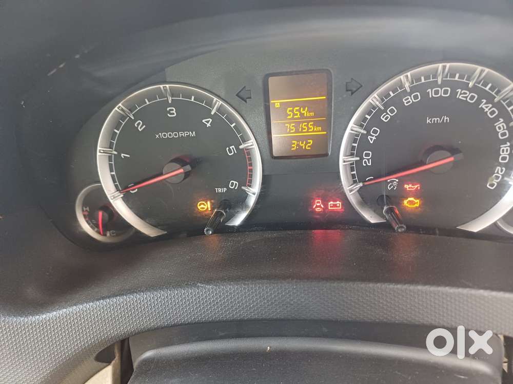 Maruti Suzuki Swift Dzire Vdi Optional, 2017, Diesel