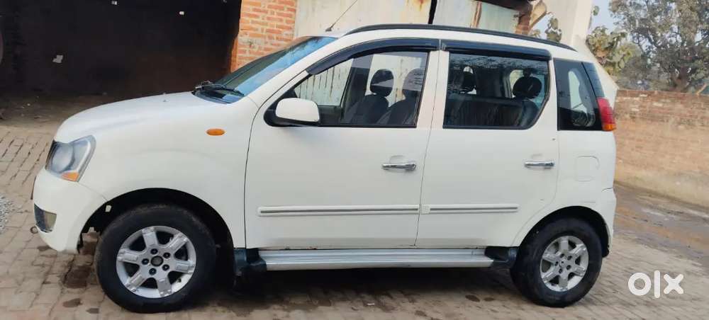 Mahindra Quanto 2013