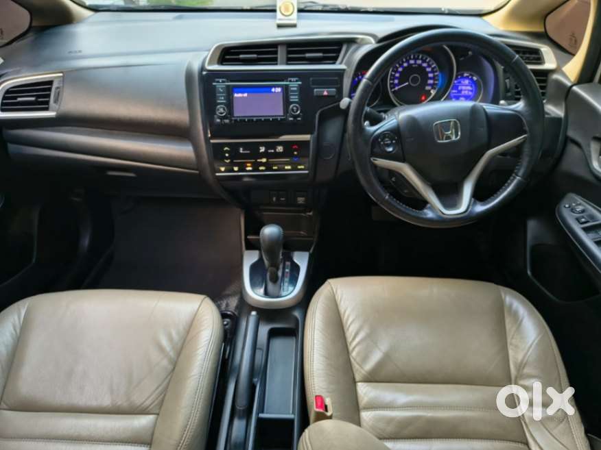 Honda Jazz V Cvt, 2017, Petrol