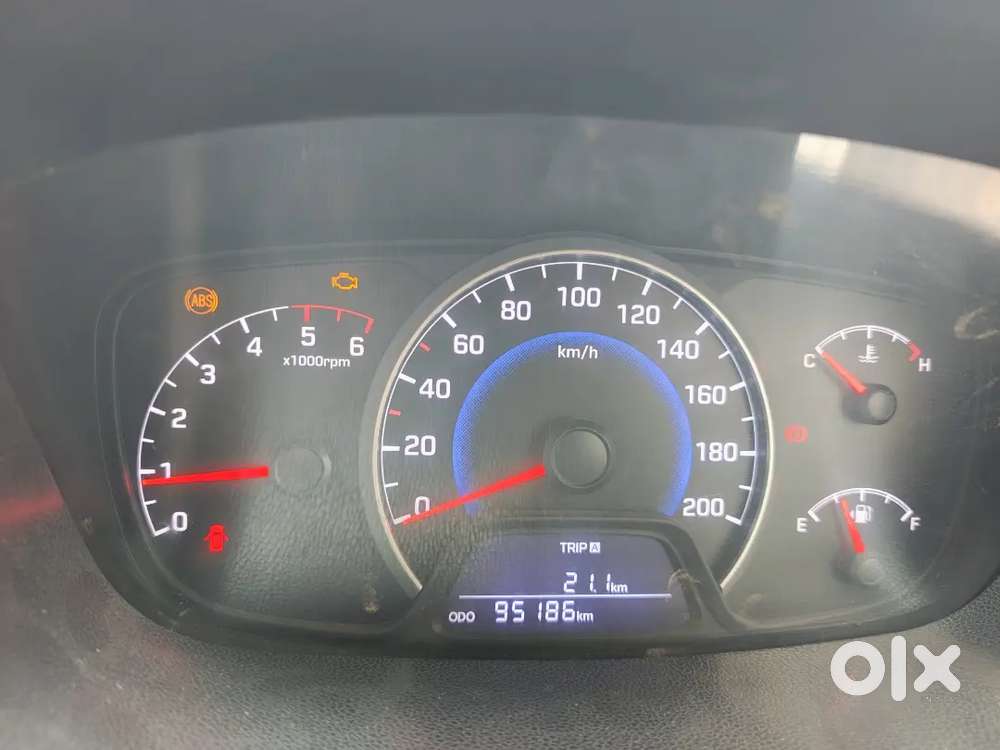 Hyundai Grand I10 2016 Diesel Well Maintained