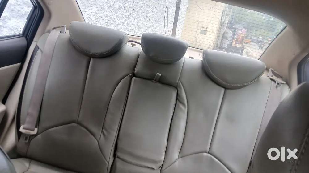 Hyundai Verna  Tn04aa8232