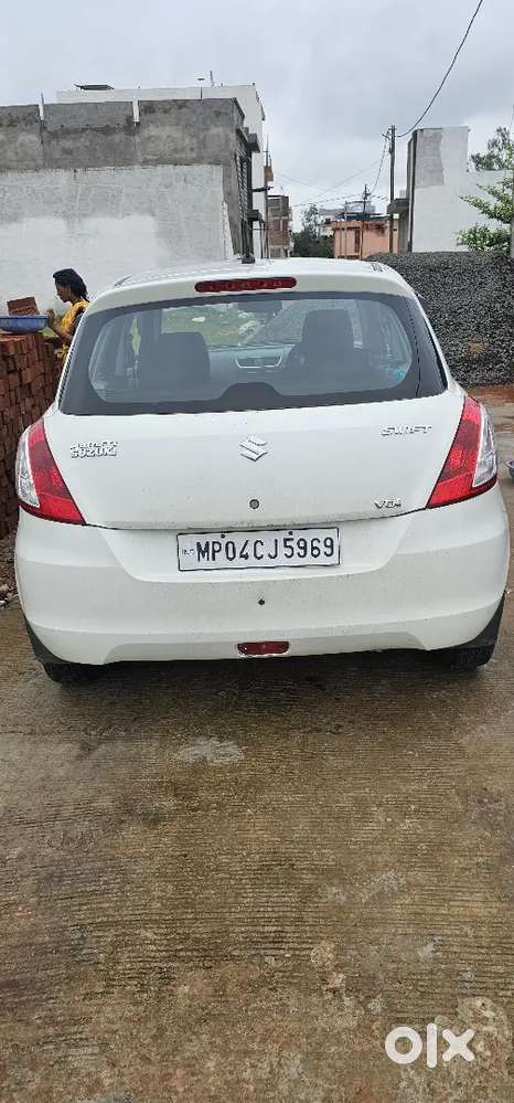 Maruti Suzuki Swift 2012 Diesel 76000 Km Driven