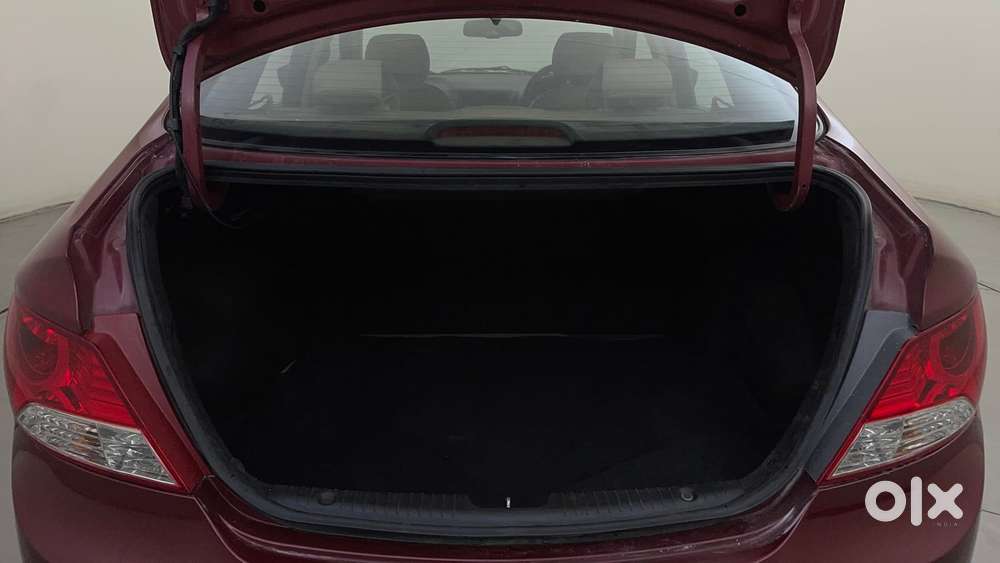 Hyundai Verna 1.6 Vtvt Sx, 2014, Petrol