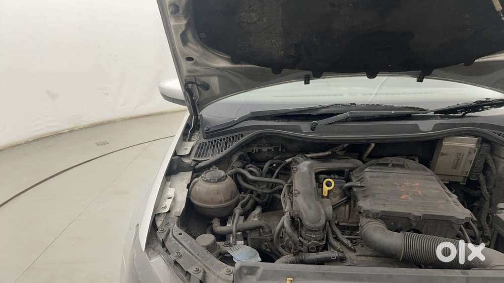Volkswagen Vento Petrol Highline At, 2021, Petrol