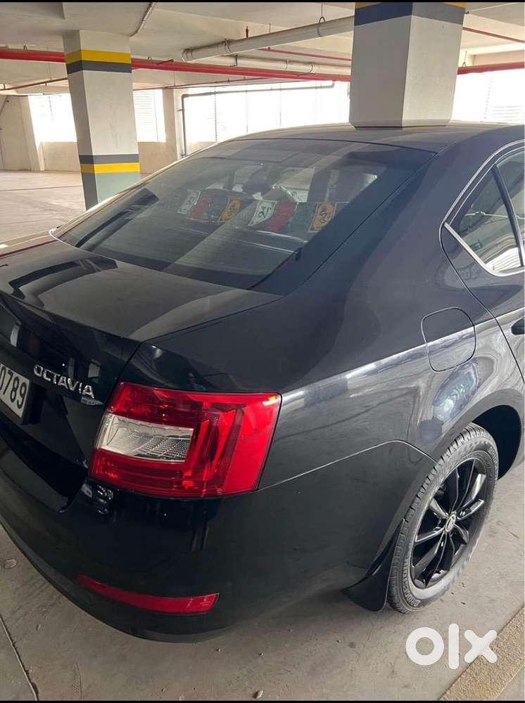 Skoda Octavia 2014 Diesel Well Maintained Spinny Cars24 Stay Away