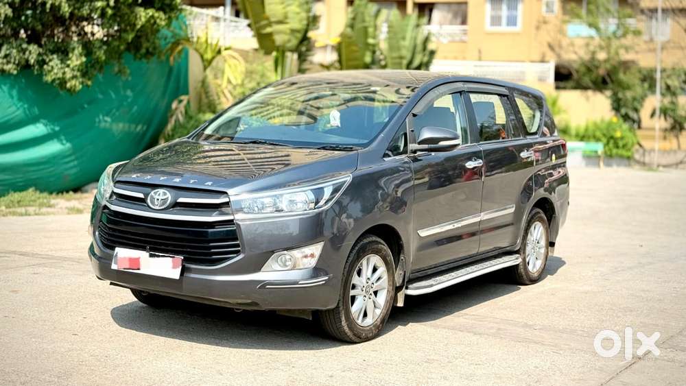 Toyota Innova Crysta 2.4 G Mt 8s, 2017, Diesel