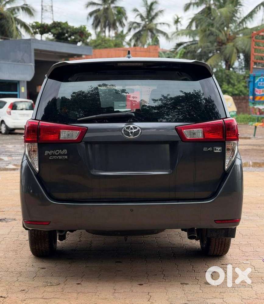 Toyota Innova Crysta 2.4 G Mt, 2017, Diesel