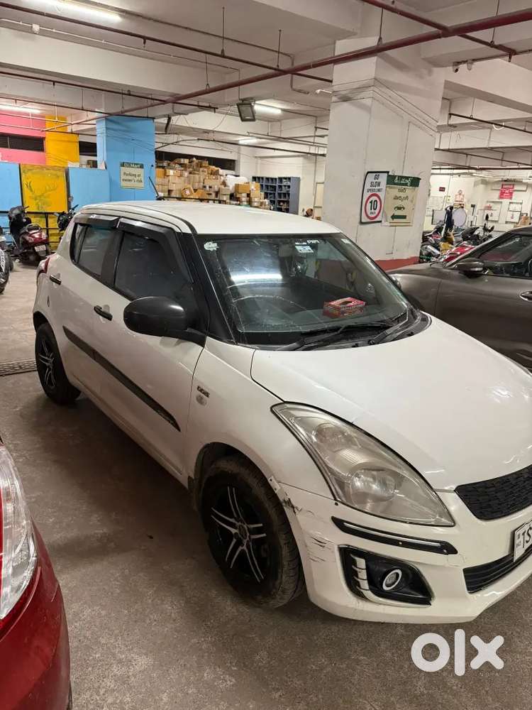Maruti Suzuki Swift 2015 Diesel 119000 Km Driven