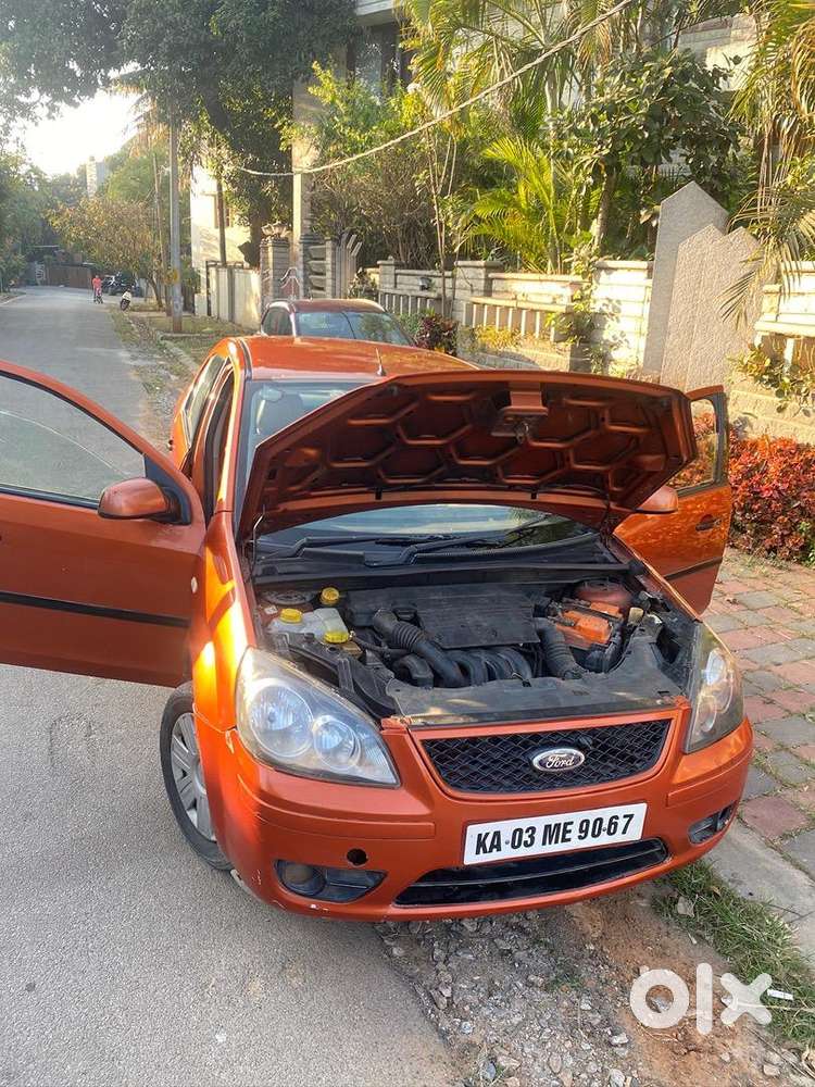 Ford Car Manual 2006