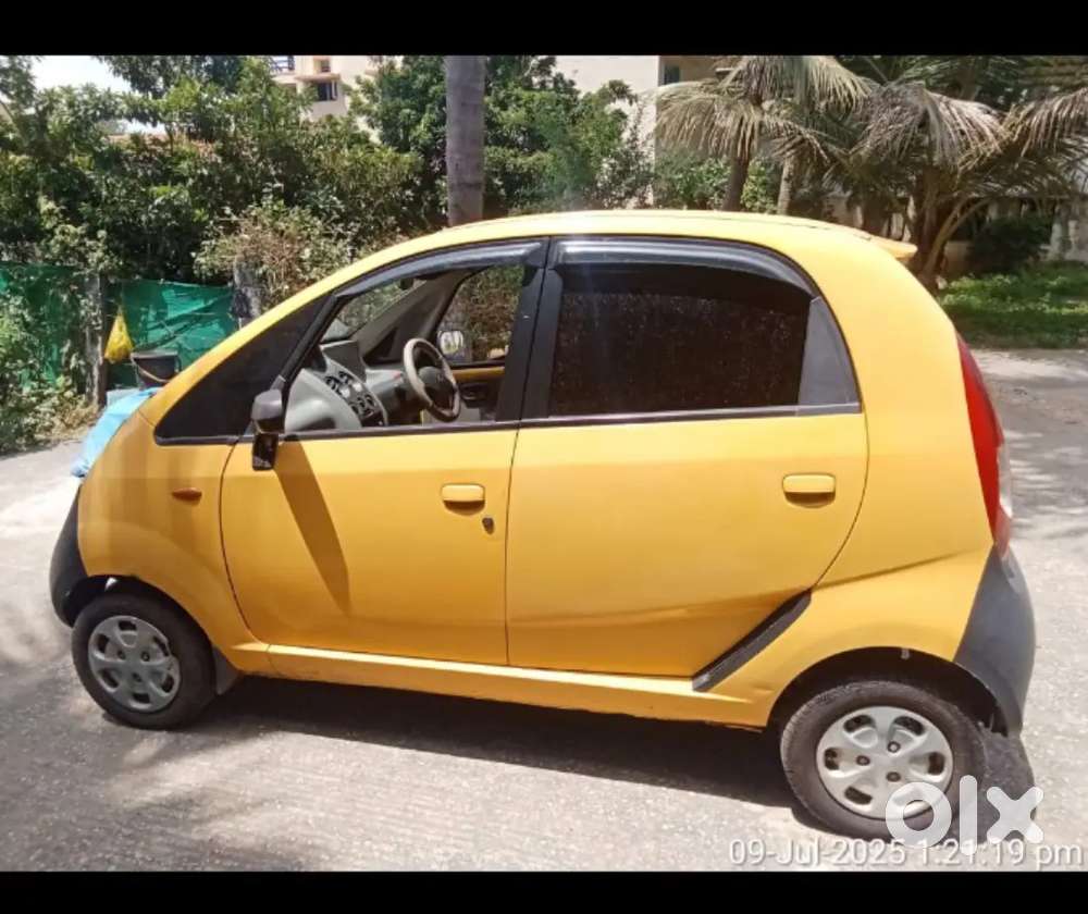 Tata Nano Xt 2011