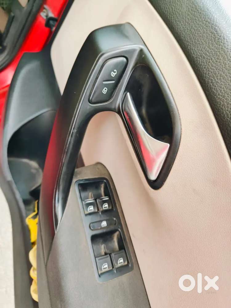 Volkswagen Polo 1.2 - ʜɪɢʜʟɪɴᴇ (top Model)