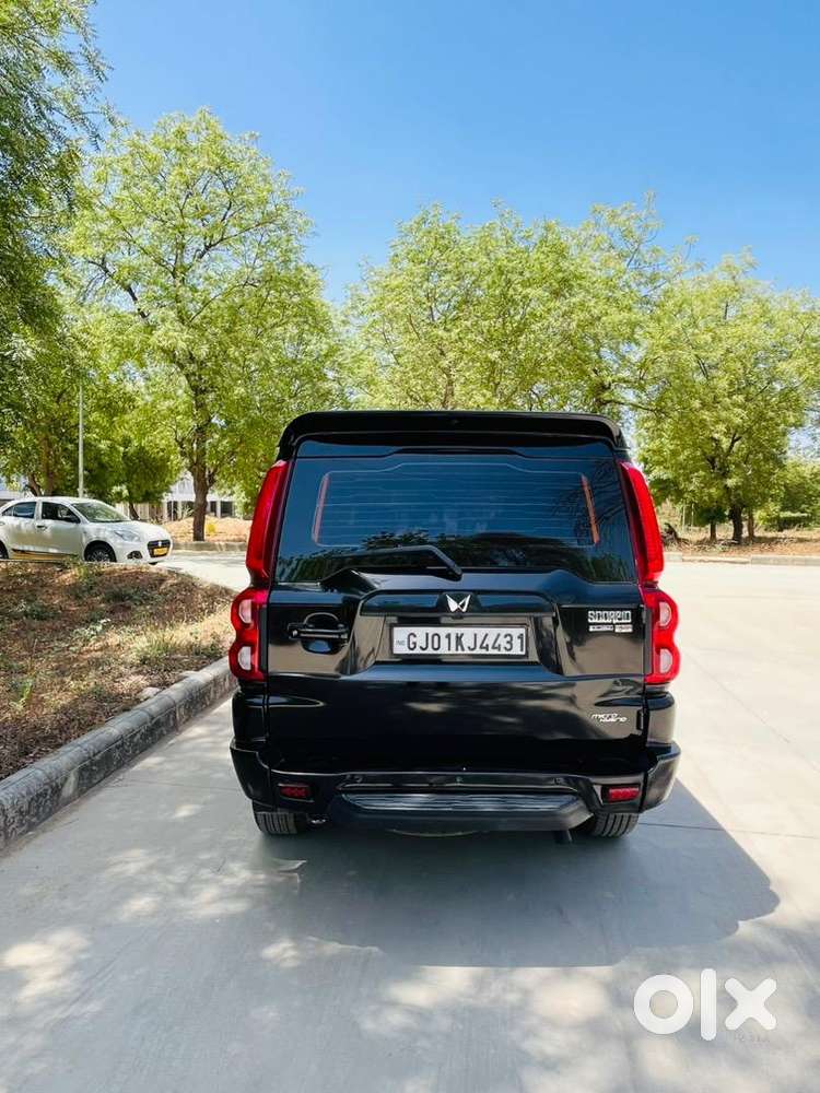 Mahindra Scorpio 2011 Diesel 12000 Km Driven