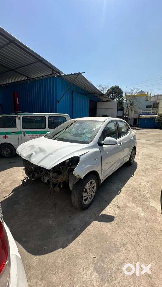 Acciedental Hyundai Aura 2020