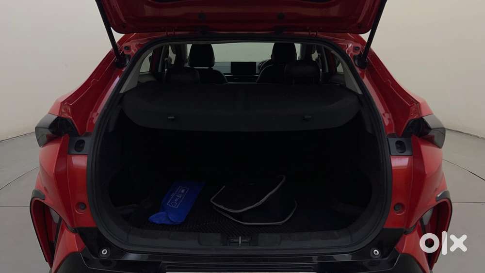 Tata Curvv Creative Plus S 1.2 Revotron Petrol 7dca, 2024, Petrol