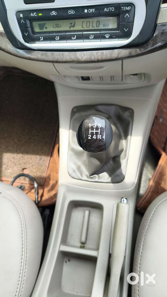 Toyota Innova 2.5 Zx Diesel 7 Seater, 2014, Diesel
