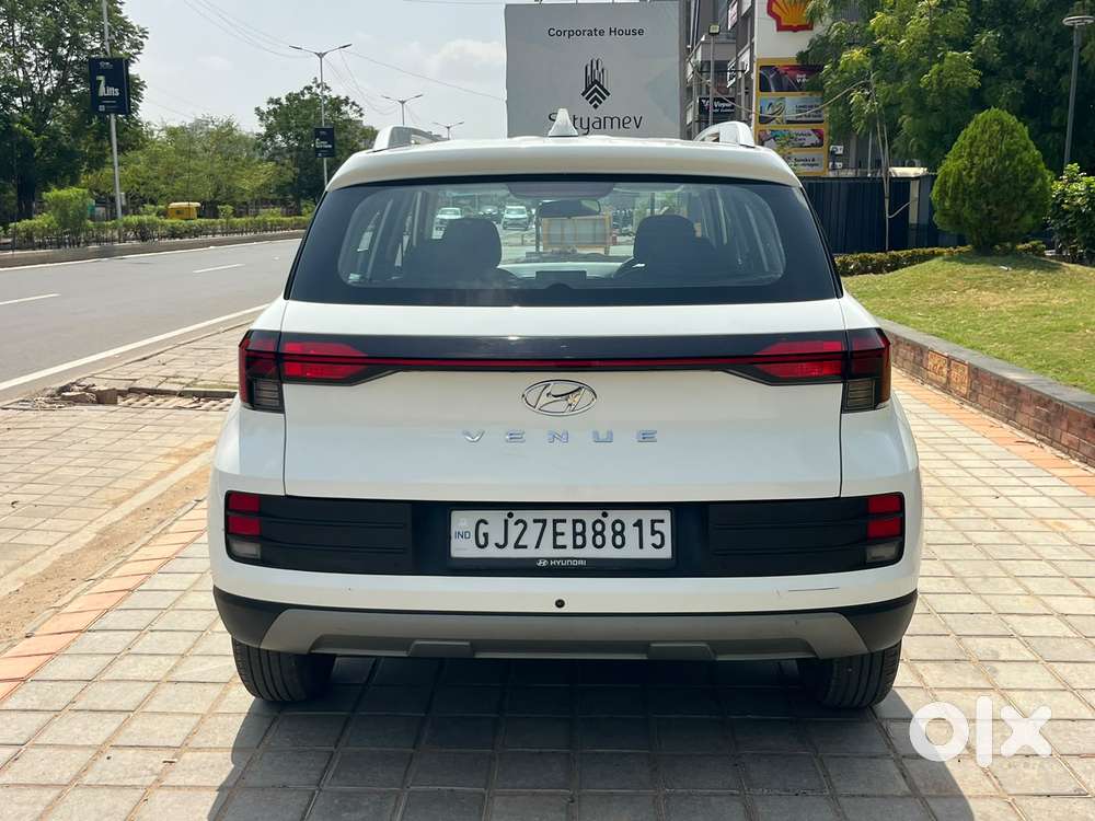 Hyundai Venue S 1.2 Petrol, 2023, Petrol