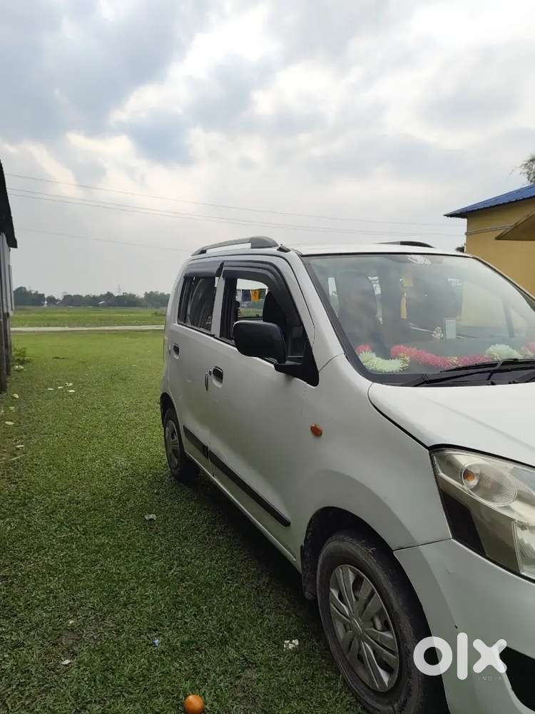 Maruti Suzuki Wagon R Lxi 2014 Petrol 76000 Km Driven