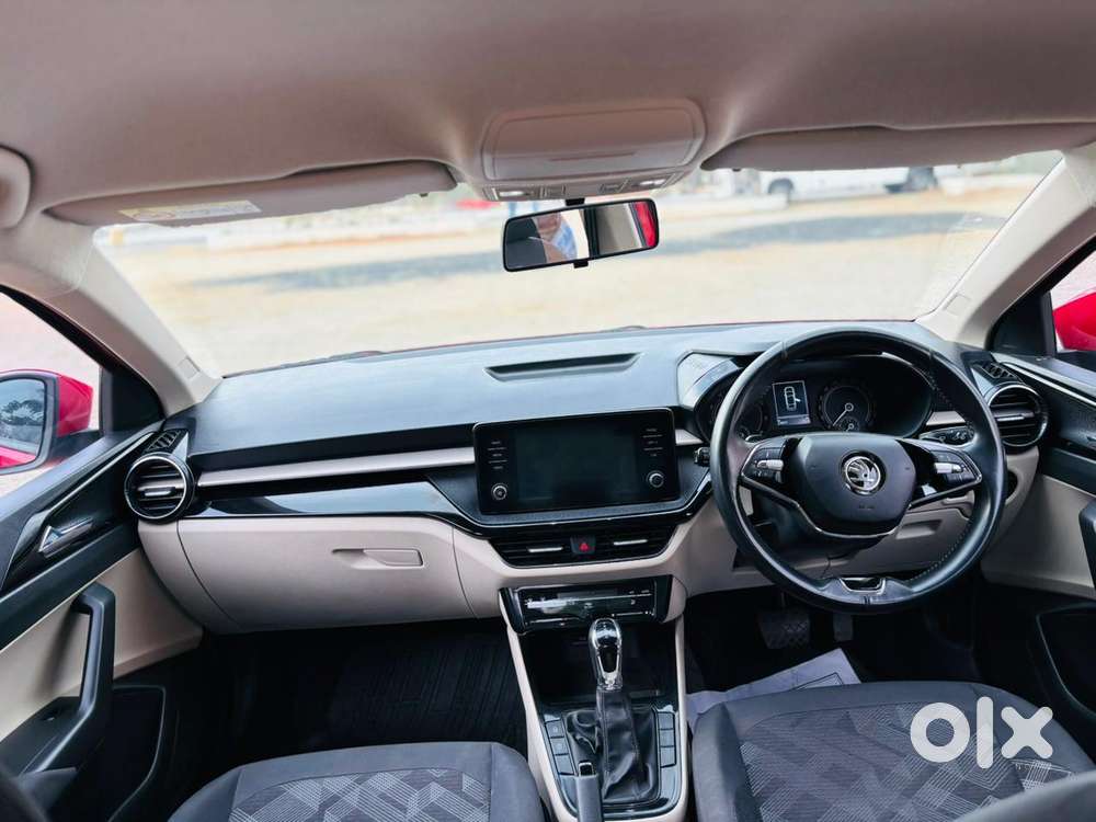 Skoda Slavia 1.0 Ambition Tsi, 2022, Petrol