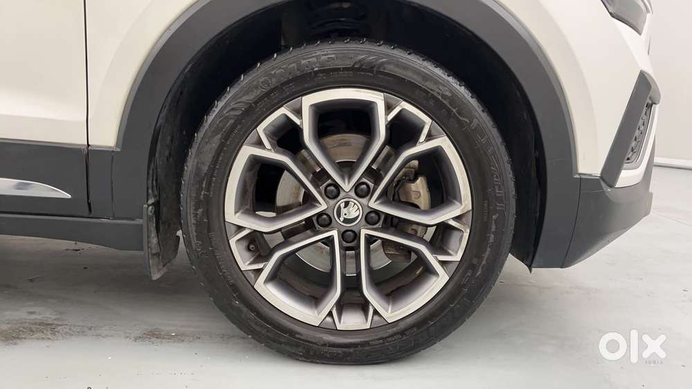 Skoda Kushaq Style 1.5l Tsi Mt, 2022, Petrol