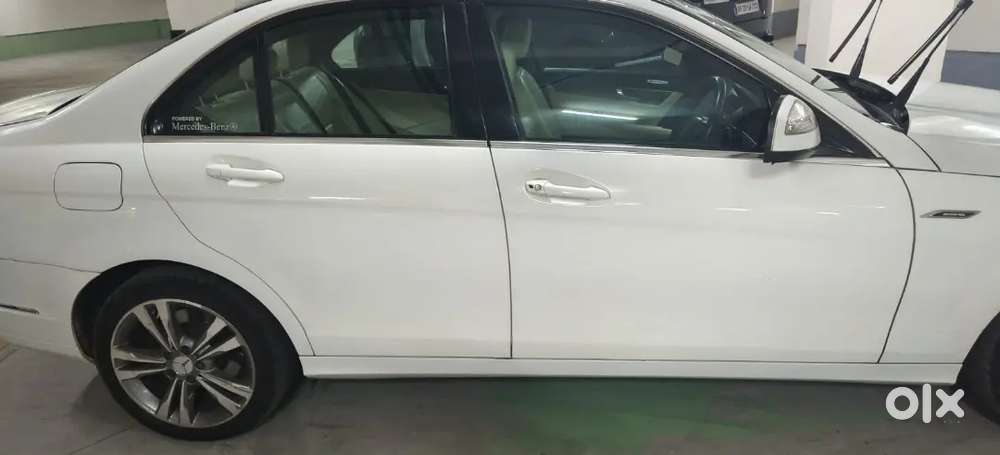 Brand New Lights And Tyres Neat And Clean Interior Non Accidental Car