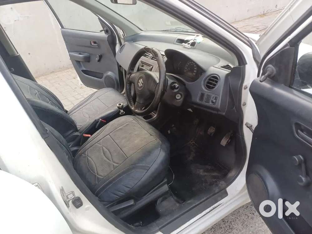 Maruti Swift Dzire 2016 Diesel Tour K.m 74000 Running