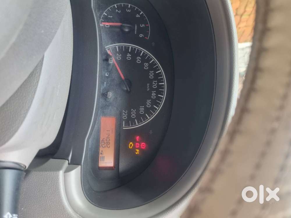 Full Service.brand New Condition New Battery New Tyre With Service