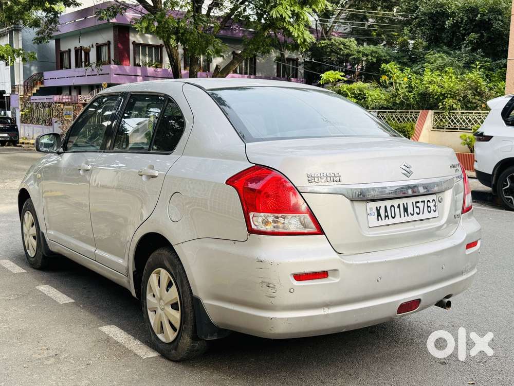 Maruti Suzuki Swift Dzire 1.2 Vxi BSIV, 2011, Petrol