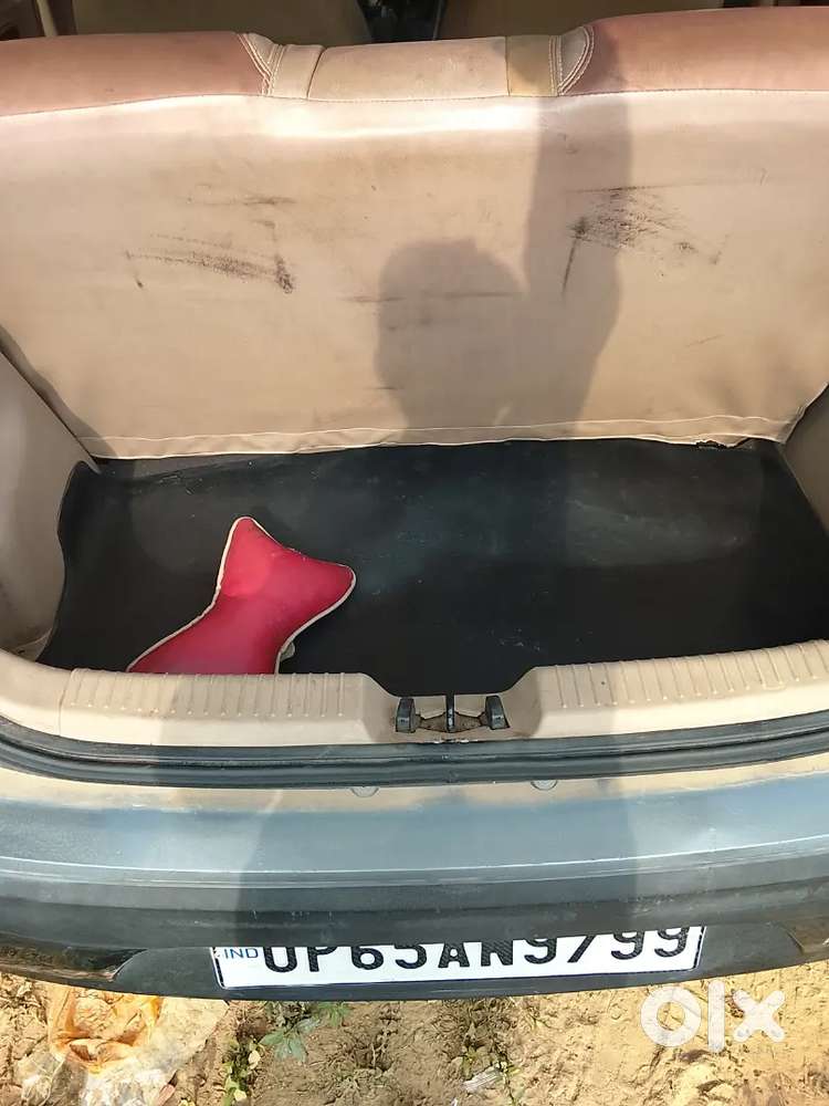 Hyundai I10 2010 Petrol 80000 Km Driven