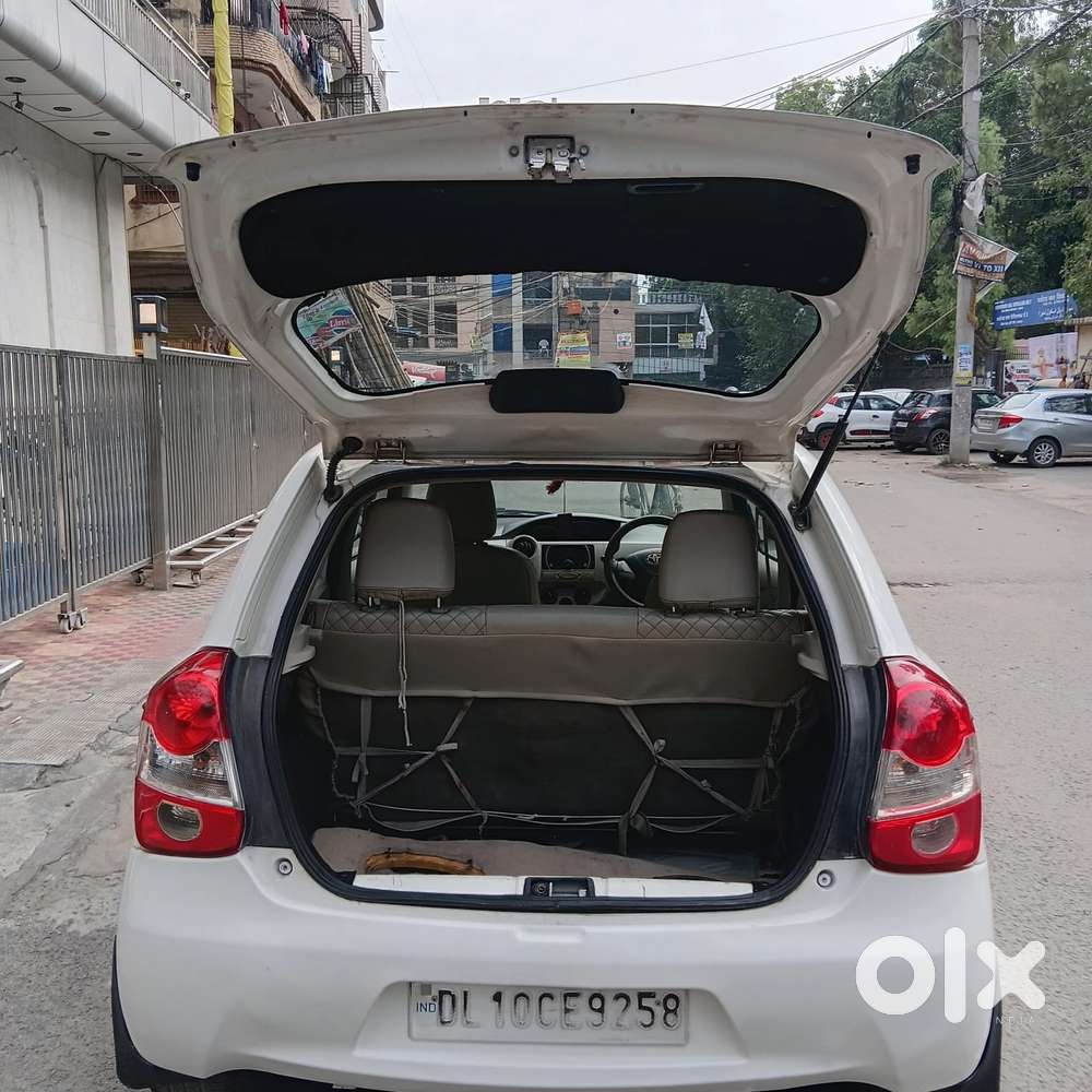 Toyota Etios Liva G Exclusive, 2015, Petrol