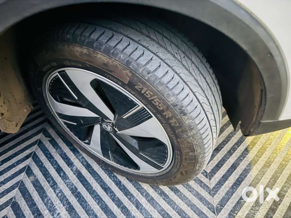 Mg Zs Ev Excite, 2023, Petrol