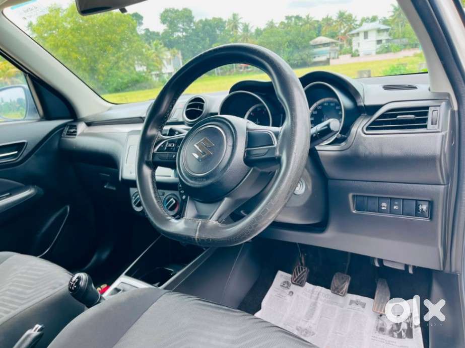 Maruti Suzuki Swift Vxi Abs Bsiv, 2022, Petrol