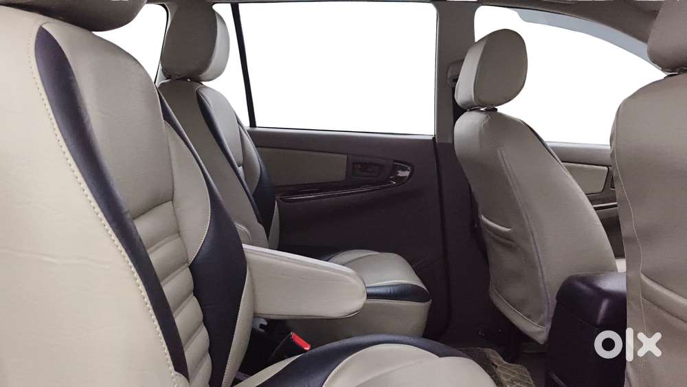 Toyota Innova 2.5 Gx (diesel) 7 Seater, 2015, Diesel