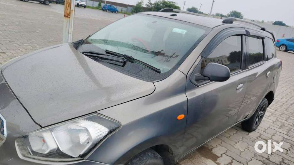 Datsungo Plus 7 Seater All Lethar Seat