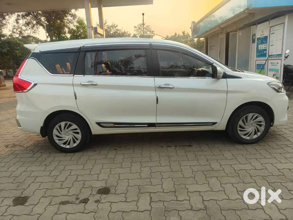 Toyota Rumion 2024 Cng & Hybrids 44200 Km Driven