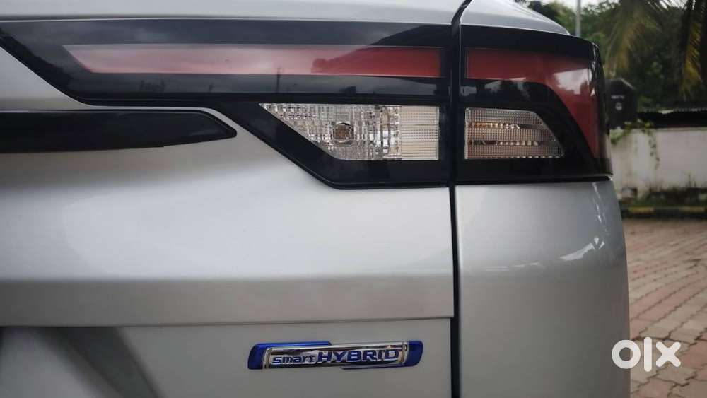 Maruti Suzuki Brezza 1.5 Zxi Plus Smart Hybrid, 2025, Petrol