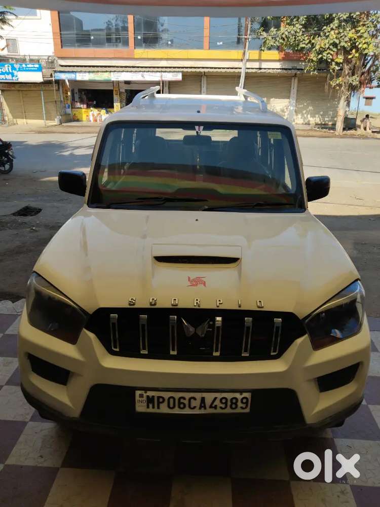 Mahindra Scorpio S2