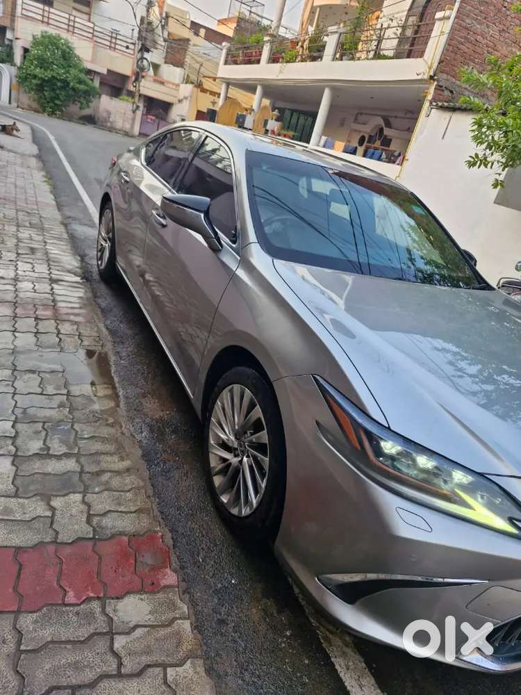 Lexus Es 300h Luxury 2019 Car