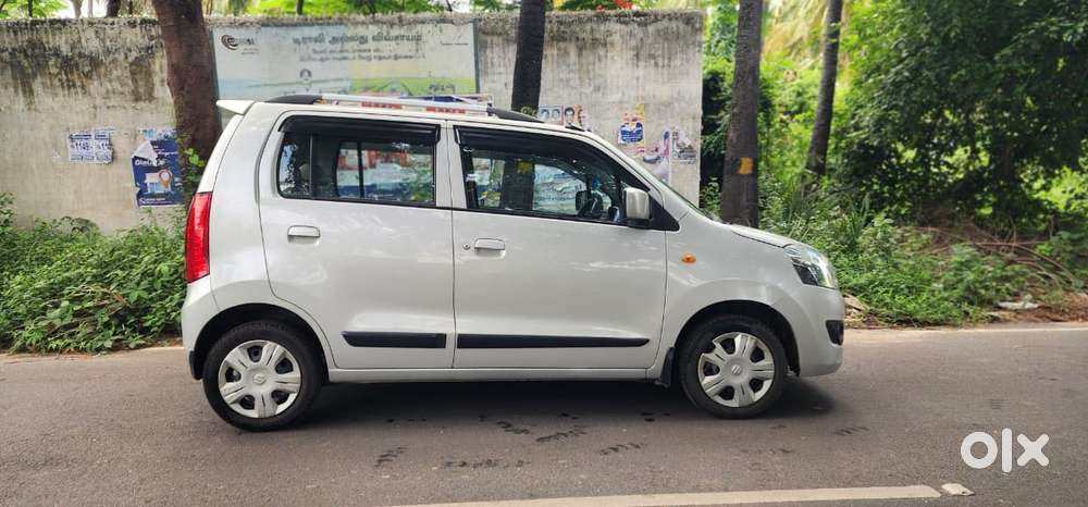 Maruti Suzuki Wagon R Vxi Mt 1.0l, 2017, Petrol