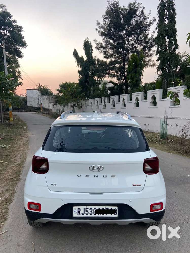 Hyundai Venue Sx Turbo, 2021, Petrol