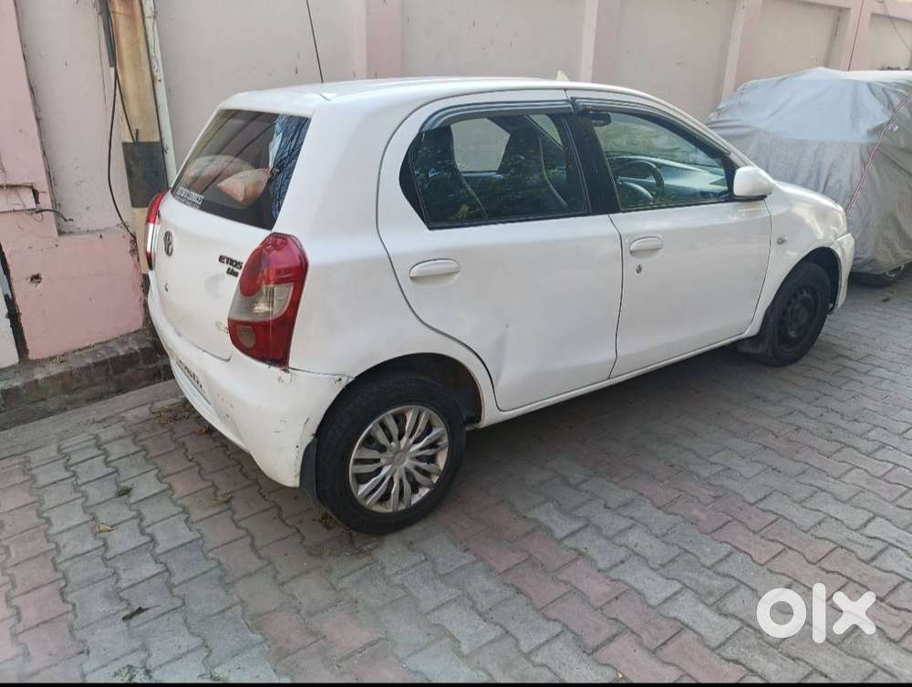 Toyota Liva Gd