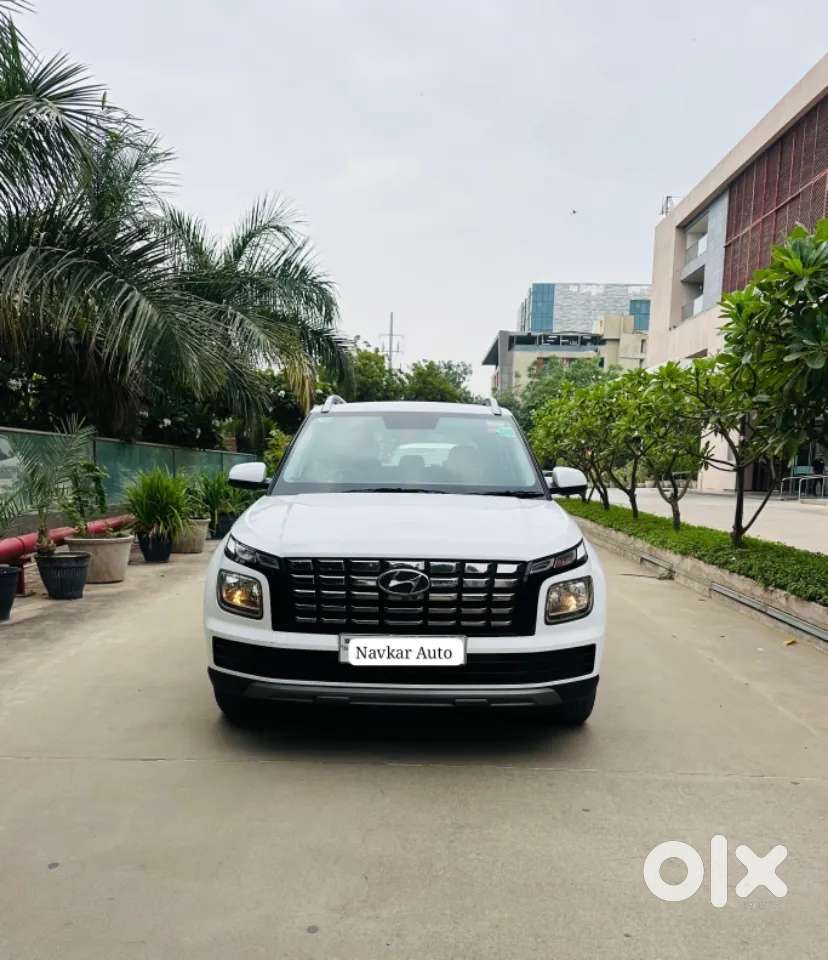 Hyundai Venue 1.5 S (o) Crdi, 2024, Diesel