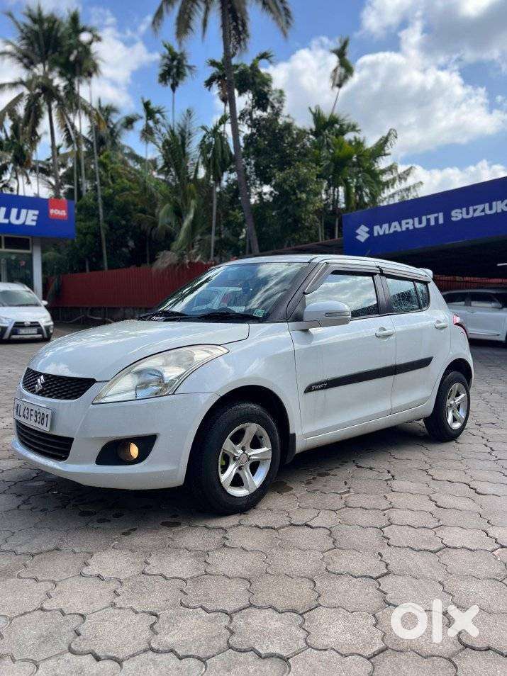 Maruti Suzuki Swift Vxi, 2014, Petrol