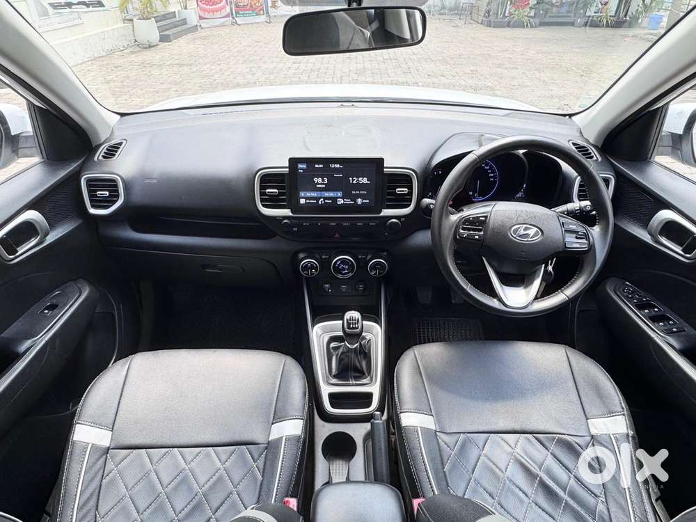 Hyundai Venue, 2020, Petrol