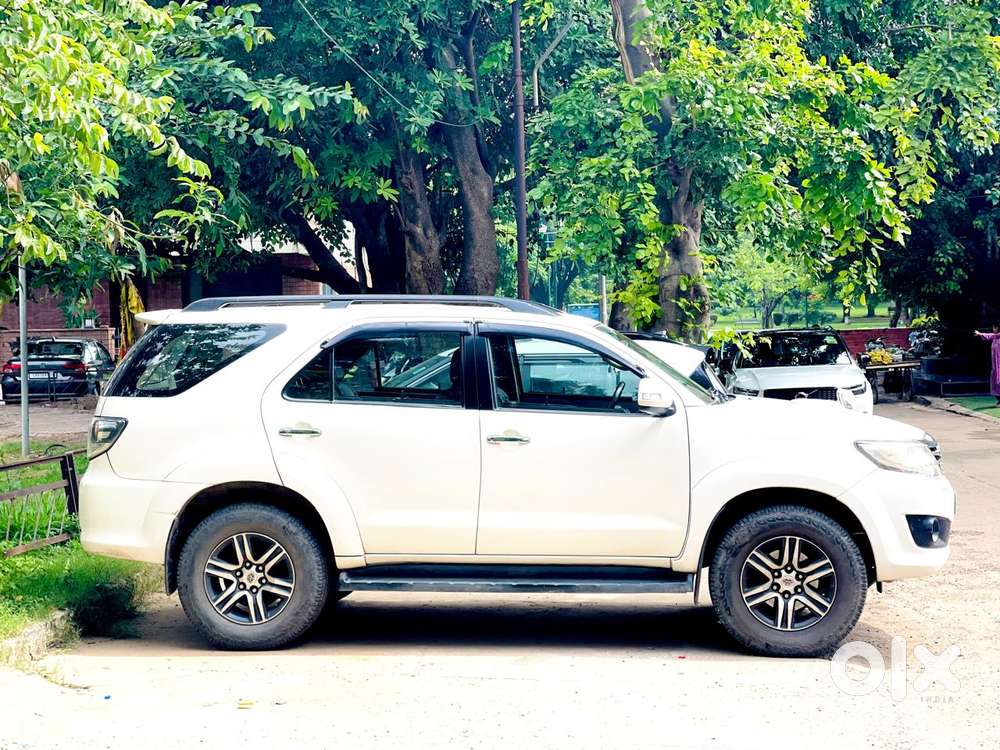 Toyota Fortuner 3.0 4x2 Automatic, 2014, Diesel