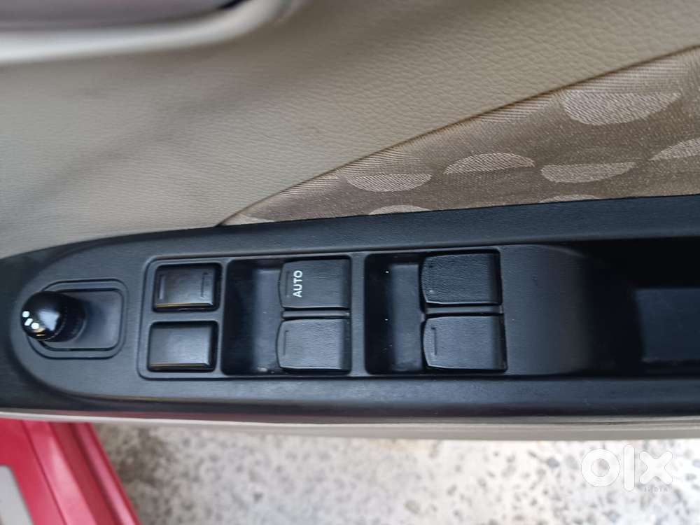 Maruti Suzuki Celerio 1.0 Zxi Mt, 2016, Petrol