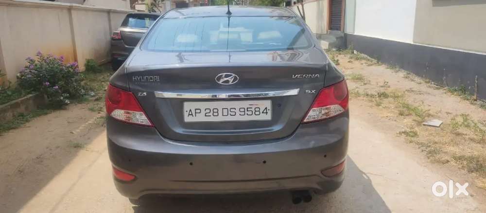 Hyundai Verna 1.6 Crdi 2013