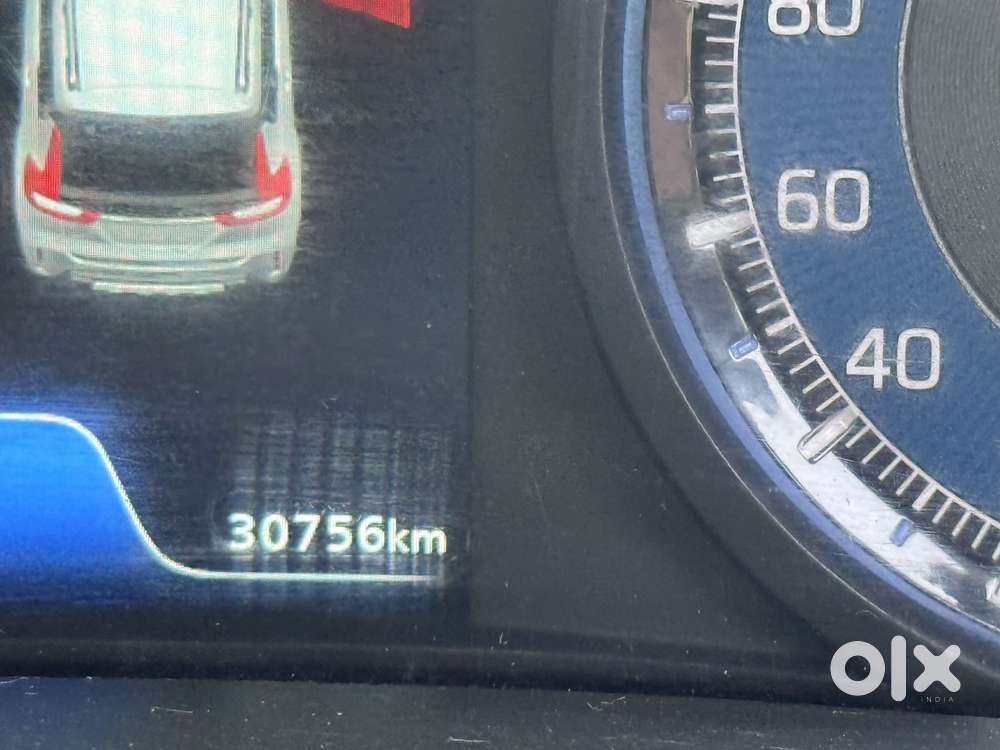 Maruti Suzuki Xl6 1.5 Zeta Mt, 2023, Petrol