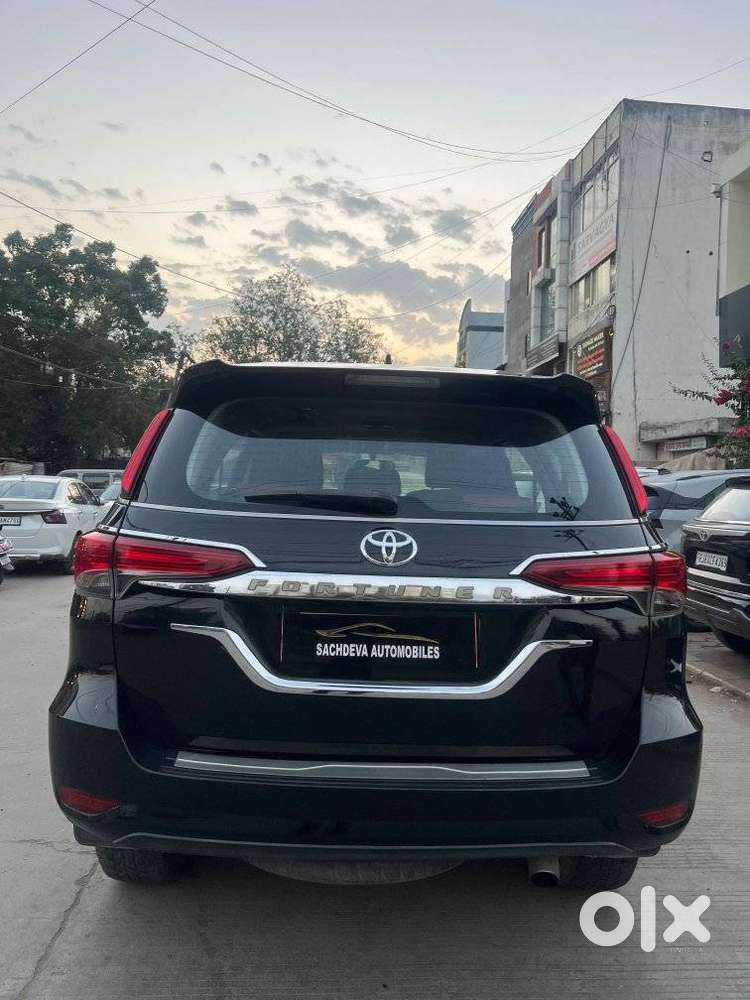 Toyota Fortuner 4x2 At 2.8 Diesel, 2018, Diesel