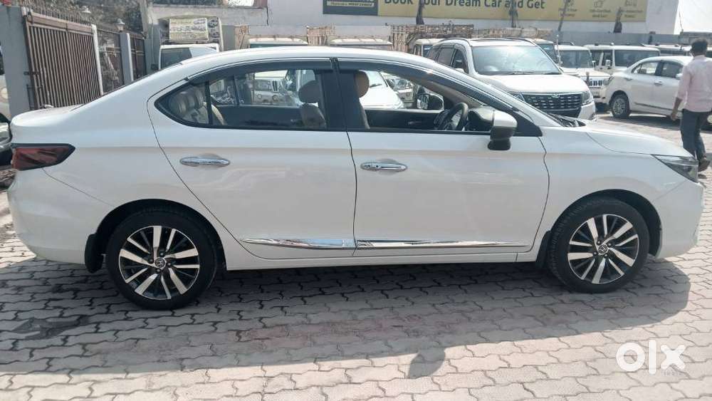 Honda City Zx Petrol Mt, 2021