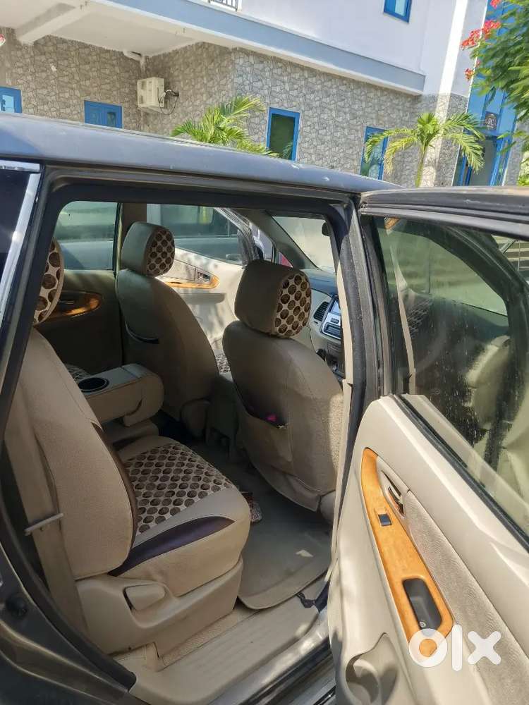Toyota Innova 2.5 V